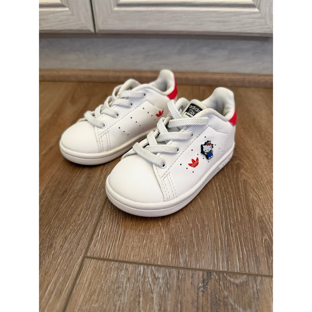 Adidas X Hello Kitty Toddler Stan Smith Sneakers Size 5